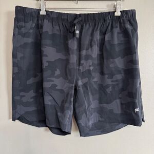 Fabletics NWT camo black The 7” One Short size XXL